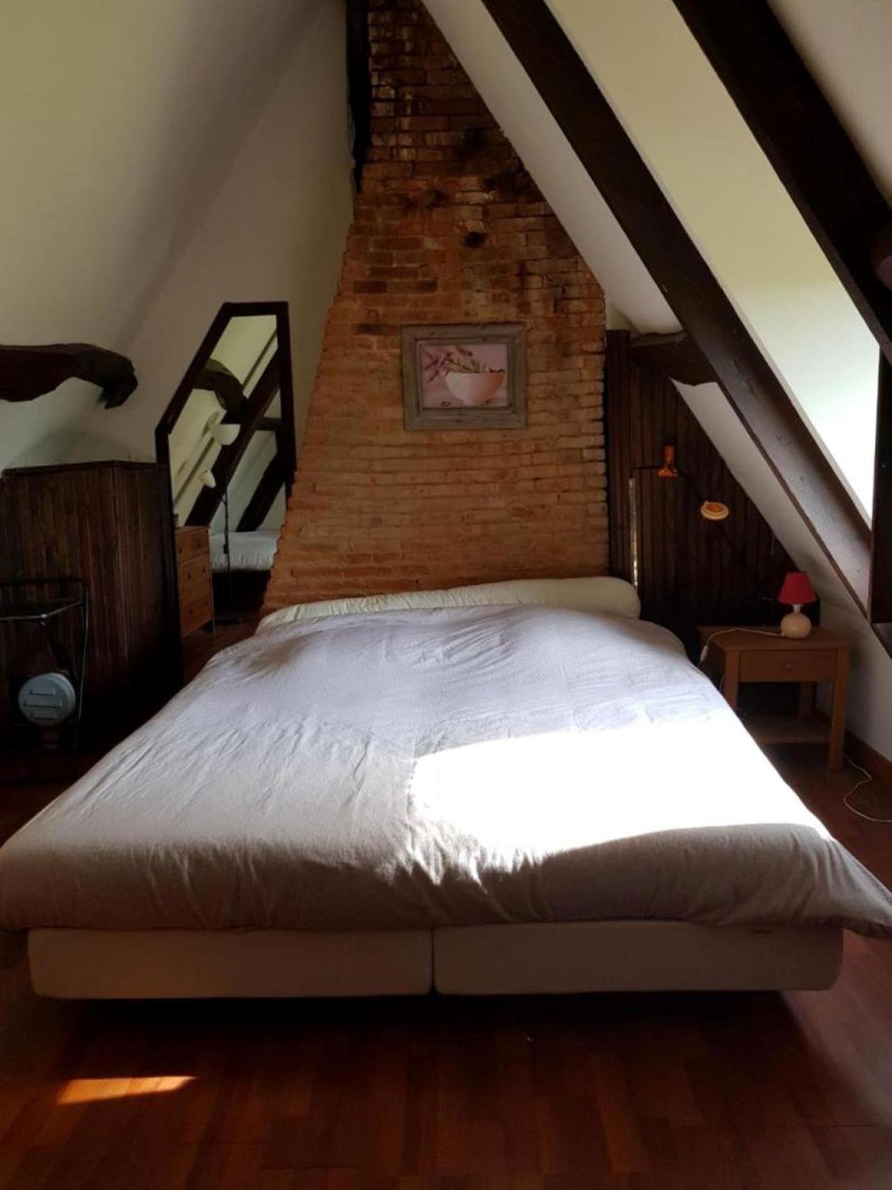 Chaumiere Familiale Weekend & Vacances Paisible Saint-Philbert-sur-Risle Buitenkant foto